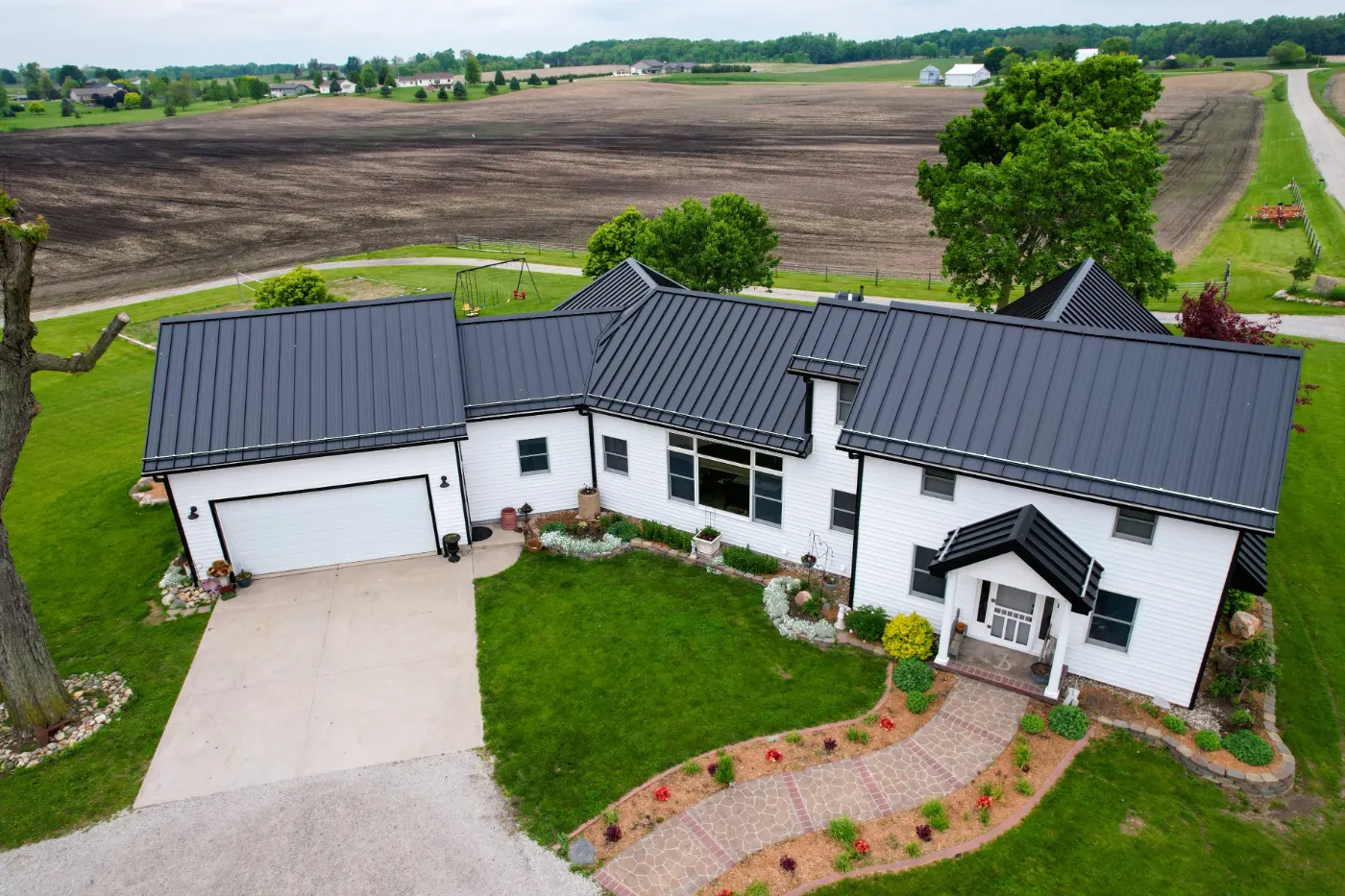 Commercial roof inspection documented in Royal Run